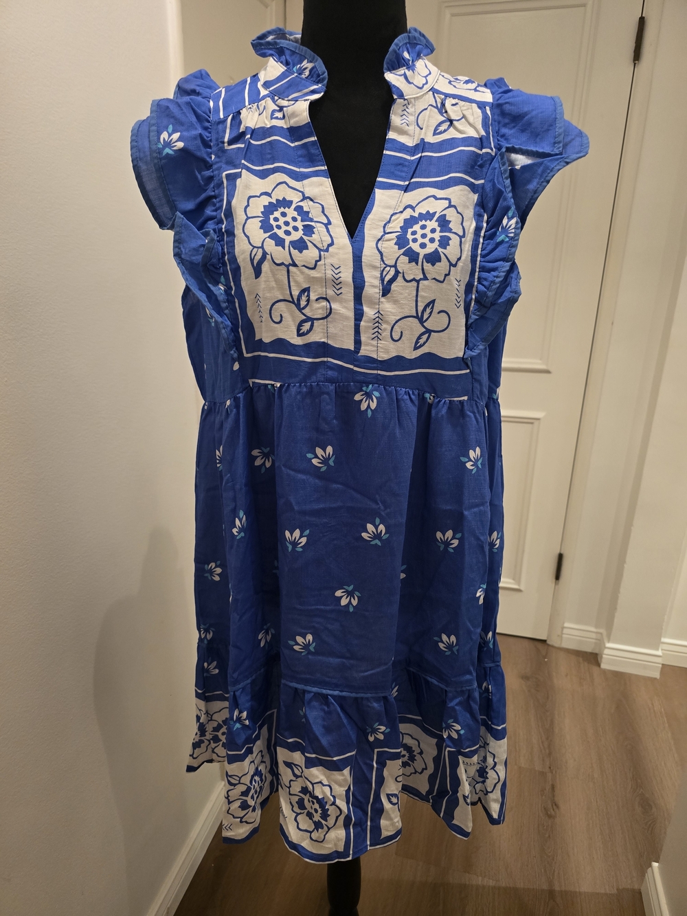 Umgee Blue and White Floral Boho Dress